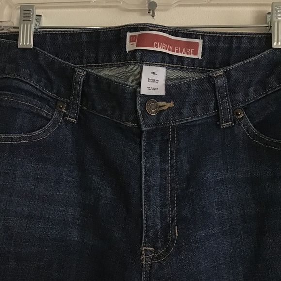 Gap Curvy Flare Jeans - Picture 2 of 4